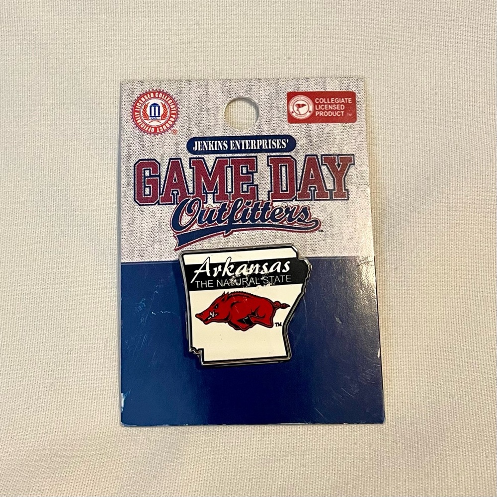 *VTG* Game Day Outfitters University of Arkansas - UofA -Razorbacks -Collectible